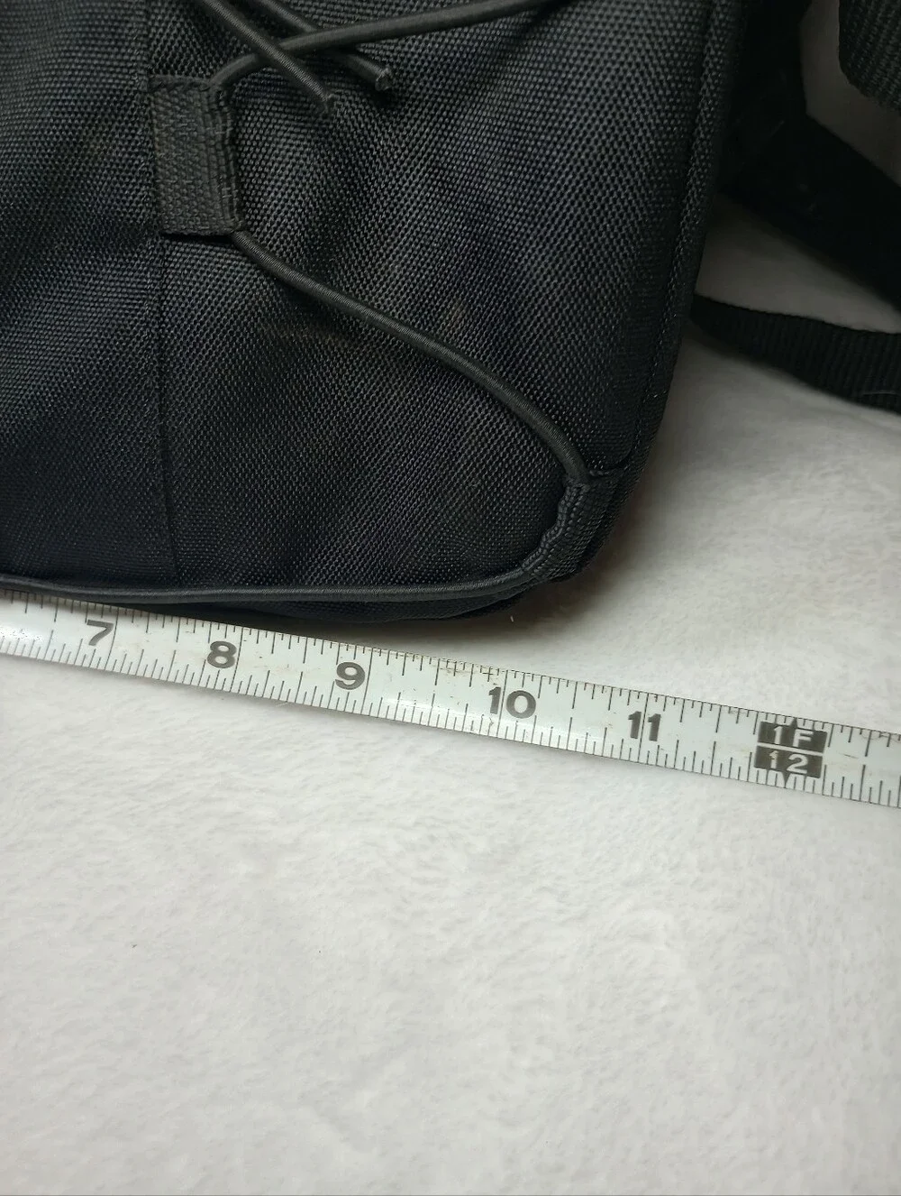 AmazonBasics Backpack for SLR/DSLR Camera and Accessories Protective Travel Bag